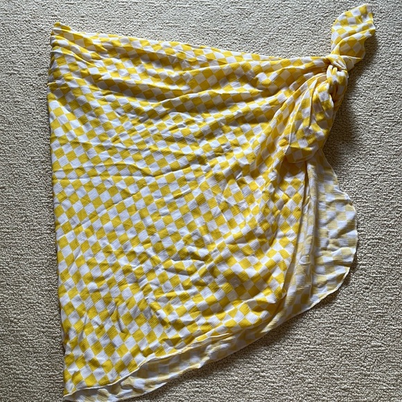 Dippin Daisys Nomad Sarong - Picture 1 of 4